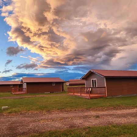 Circle R Motel East Glacier Park Village Exterior foto